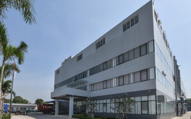 Vietnam Factory Picture